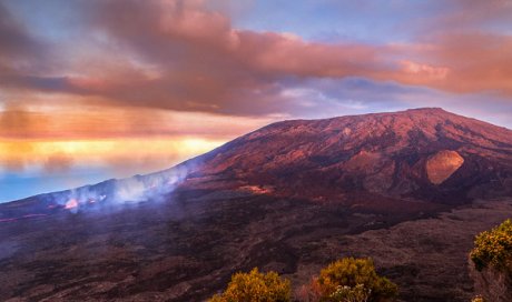 Entreprise pour survoler le volcan de l’île de la Réunion en hélicoptère à Saint-Pierre